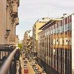 Don Carlo's Bari